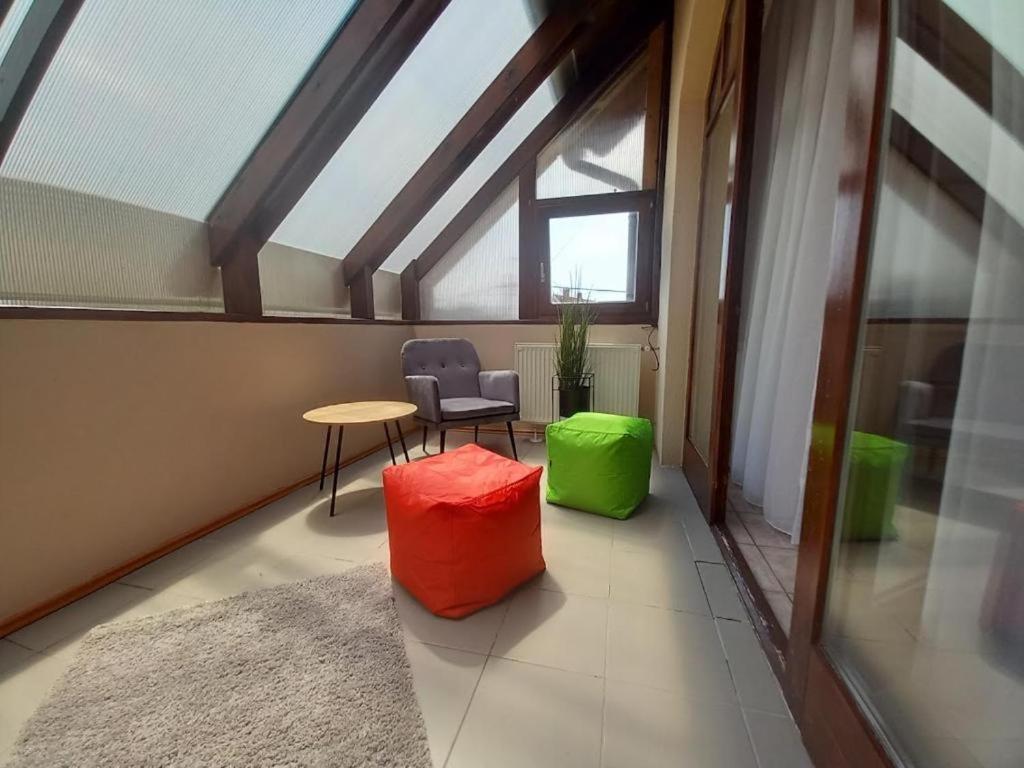 Lujza Apartman Goedoello Appartement Buitenkant foto